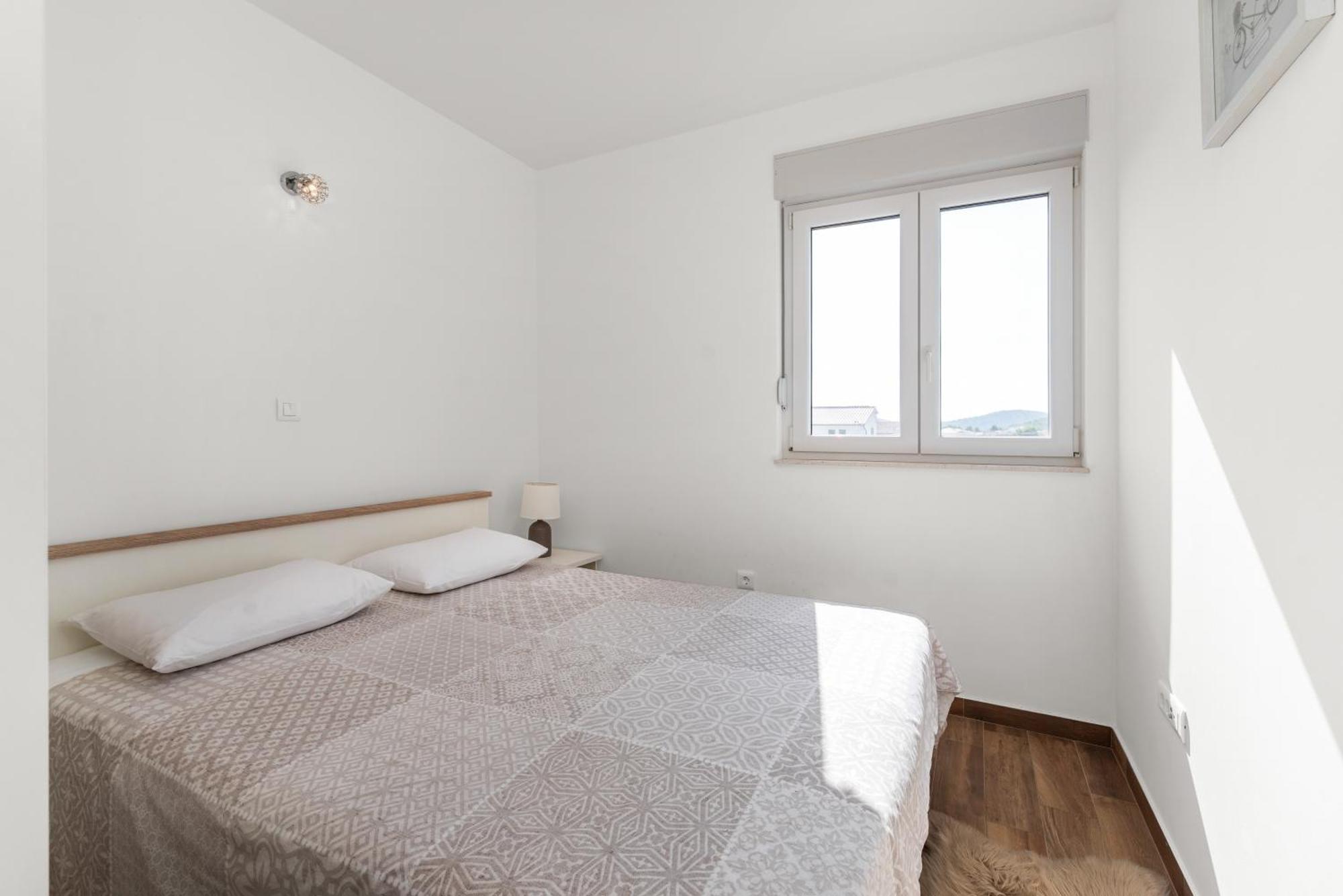 Apartments Boomerang Rogoznica  Pokoj fotografie