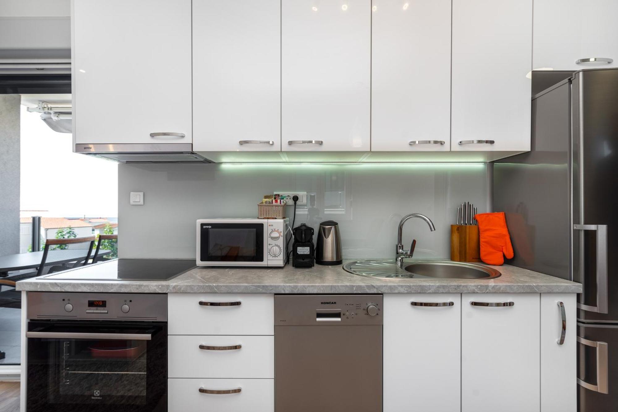 Apartments Boomerang Rogoznica  Pokoj fotografie
