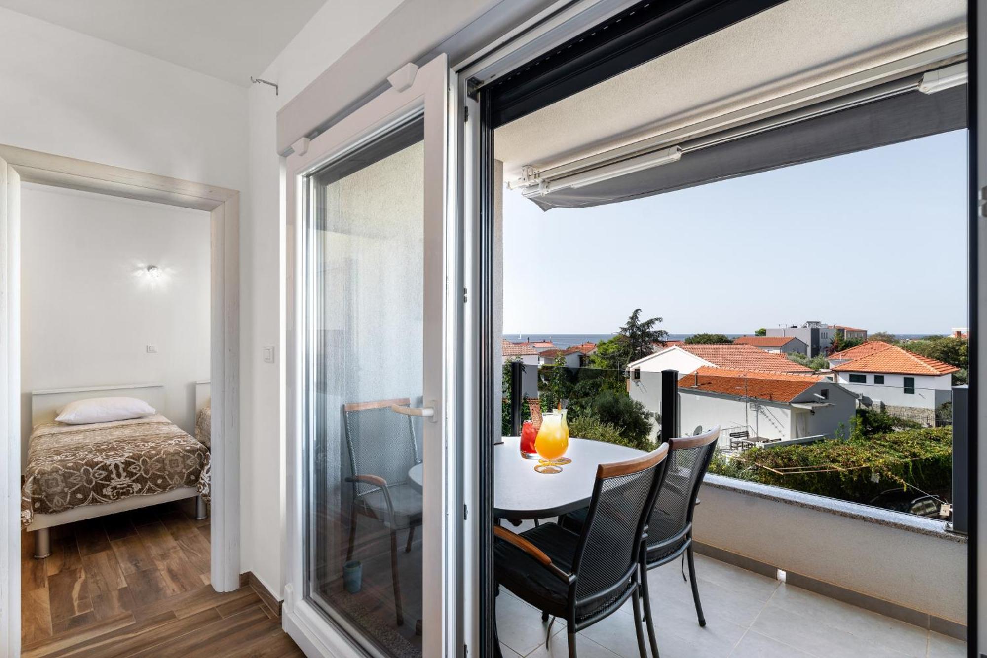 Apartments Boomerang Rogoznica  Pokoj fotografie